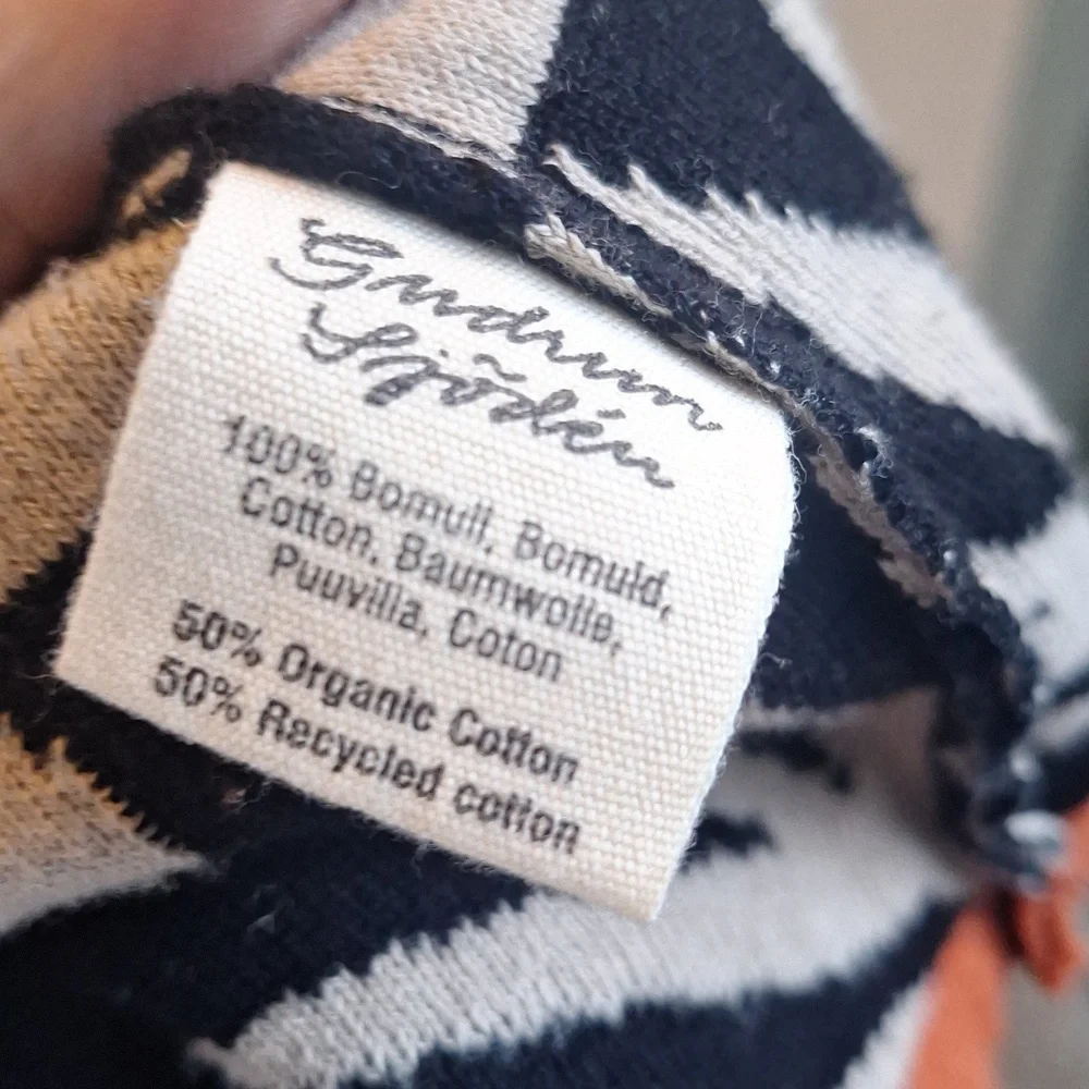 Gudrun Sjõdén Amsterdam organic cotton sweater size small - Picture 9 of 13